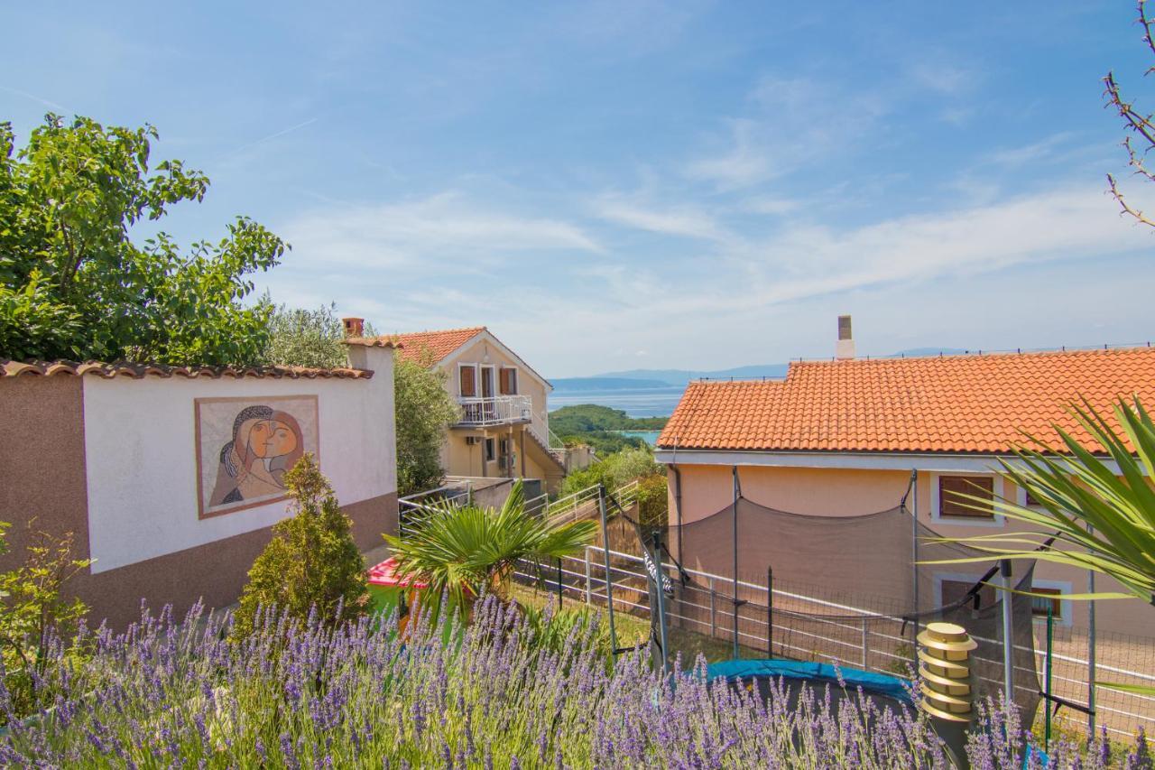 Apartmani Villa Kalinic Njivice Exterior photo
