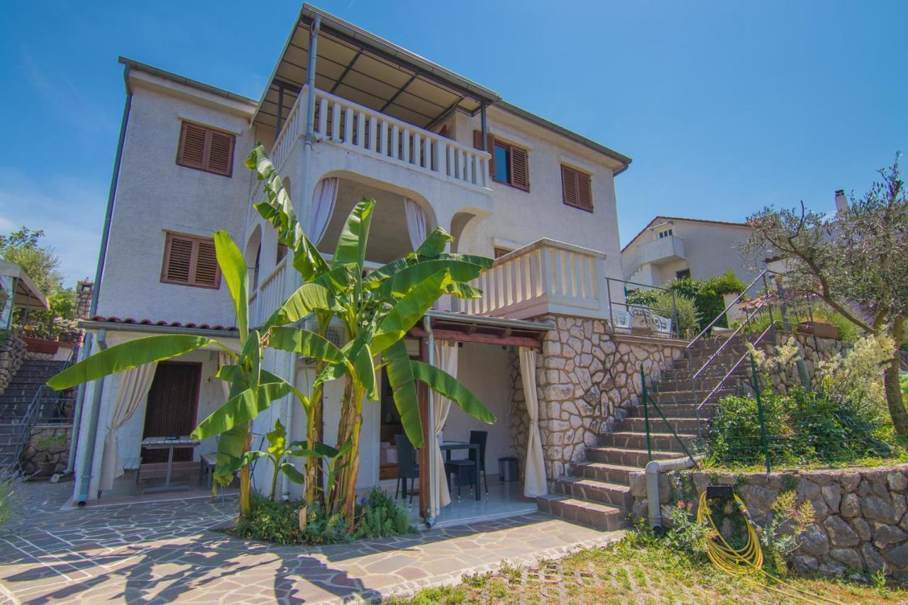 Apartmani Villa Kalinic Njivice Exterior photo